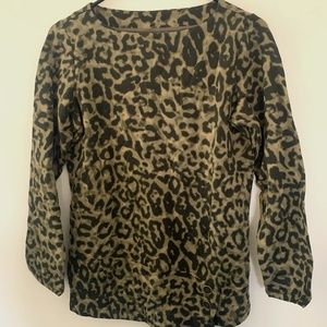 NEVER WORN!!! Susan Graver, Green Leopard Top, Size XXS